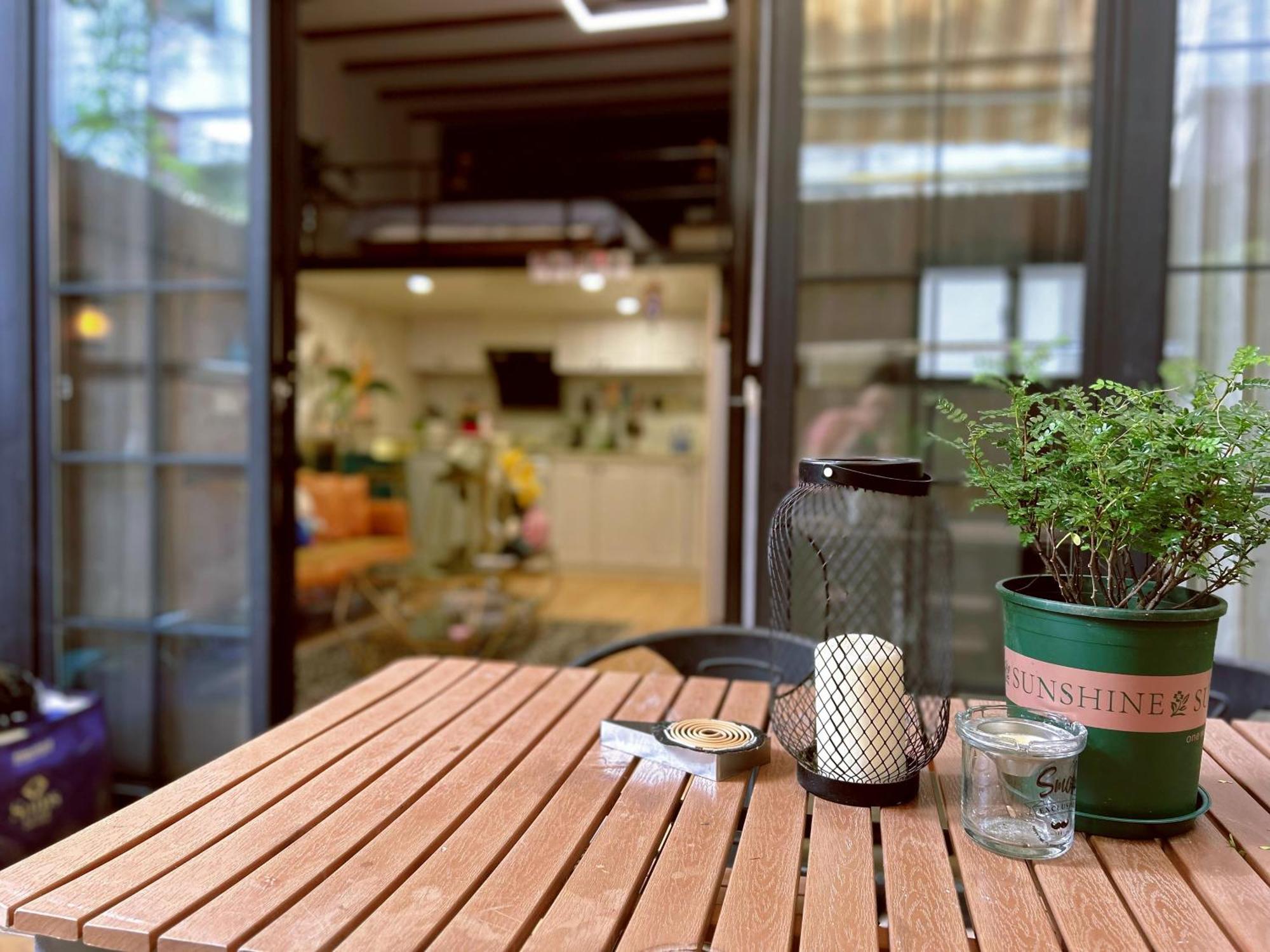 Shanghai Hills & Zinn City Bnb Near Line13 Mid Huaihai Rd & Changle Rd Dış mekan fotoğraf